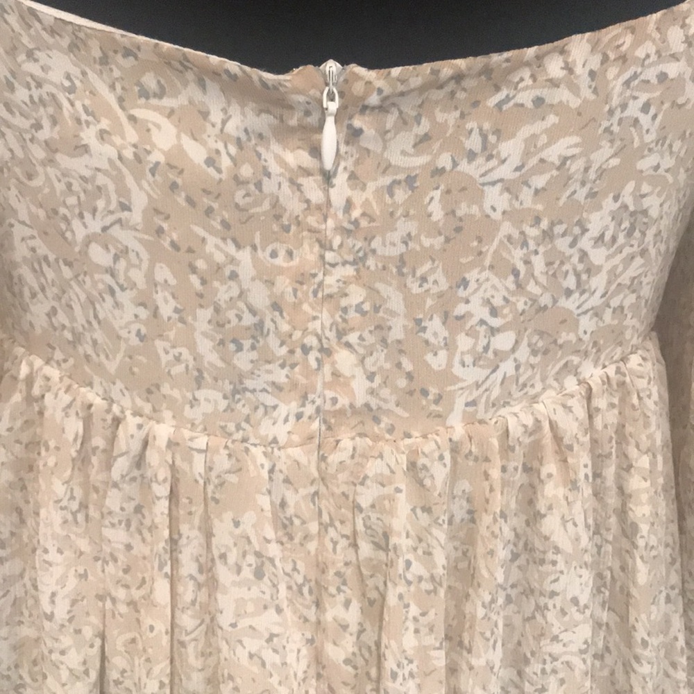 Maternity Maxi Dress with Puff Sleeves - Cream Floral - Picture 11 of 14